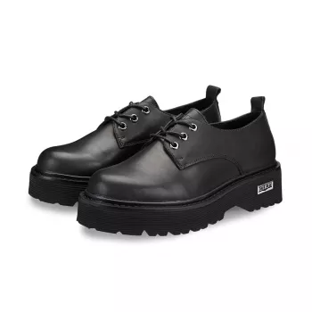 Cult Women’s Black Lace-Up Shoes: Outfits, Fit & Care